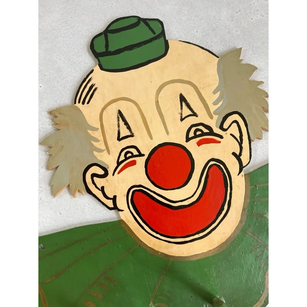 Vintage Wooden Kitschy Clown Wall Hanging Ring Toss Peg Game Novelty Retro Decor